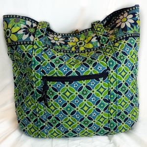 Vera Bradley | Large Daisy Tote